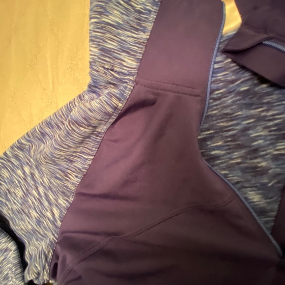 Blue pullover - Picture 2 of 3